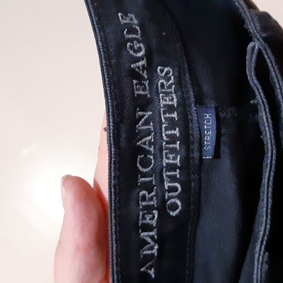 AEOāBlackāDistressedĀ DenimāMiniāSkirt - Picture 8 of 10